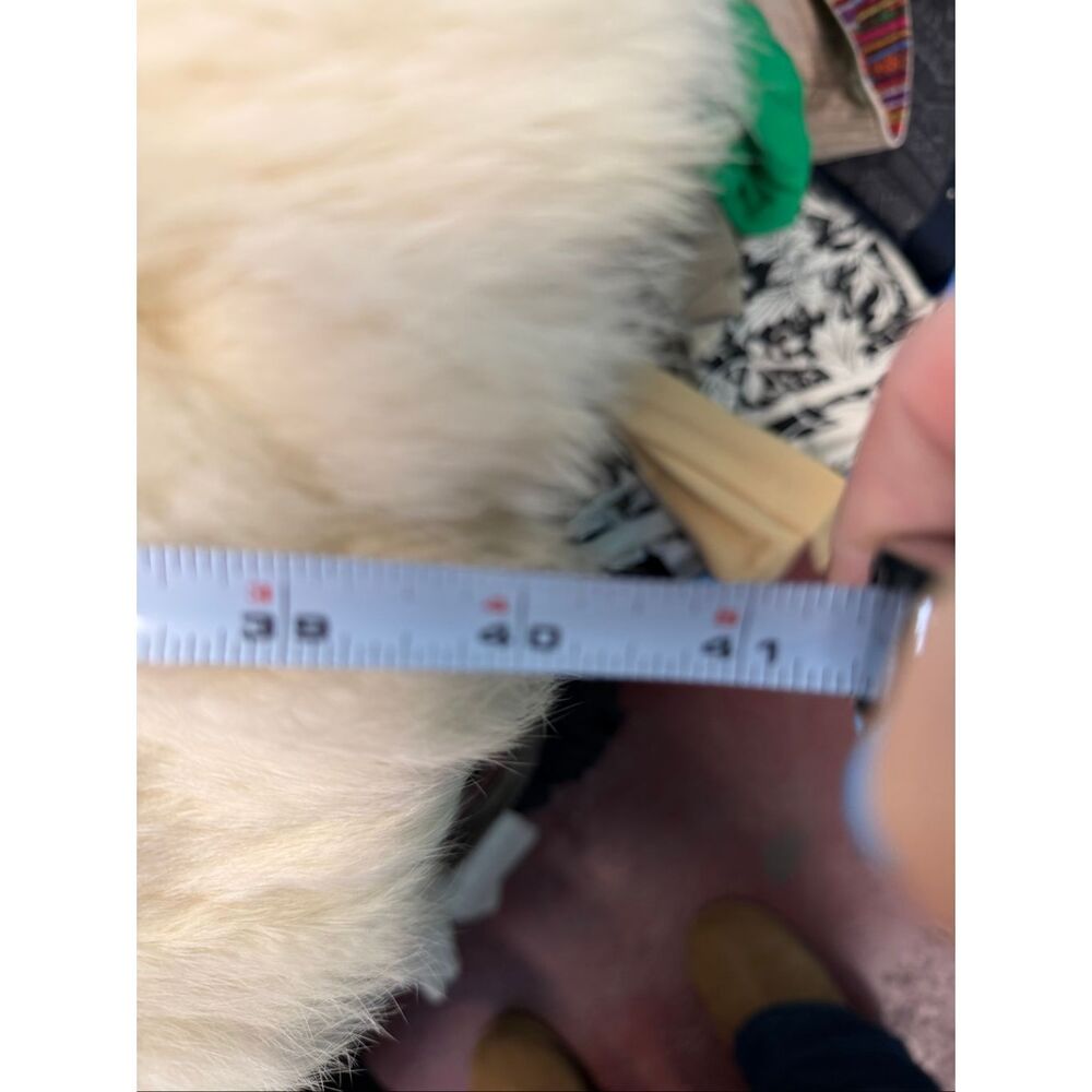 LL Berger White Genuine Rabbit Fur Coat Women’s Size Small Belted, button Up Vin - Picture 8 of 8